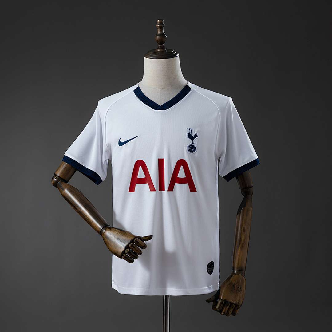 Mens Tottenham Hotspur Retro Home Jersey 2019/20 Mens Tottenham Hotspur Retro Home Jersey 2019/20 front view on mannequin
