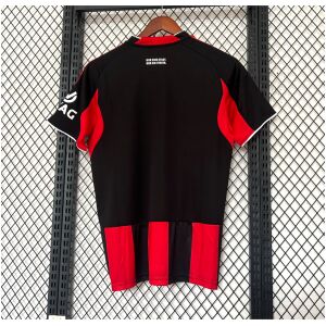Eintracht Frankfurt 2025/2026 Home Jersey