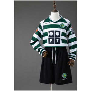 Kids Sporting CP Retro Long Sleeve Home Kit 2001/02 Kids Sporting CP Retro Long Sleeve Home Kit 2001/02 front view with hooped jersey