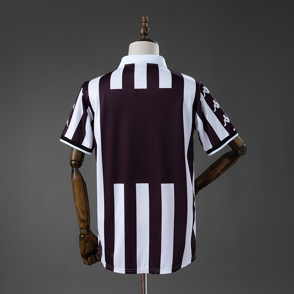 Mens St. Pauli Retro Home Jersey 2000/01 Mens St. Pauli Retro Home Jersey 2000/01 rear view showing authentic team styling