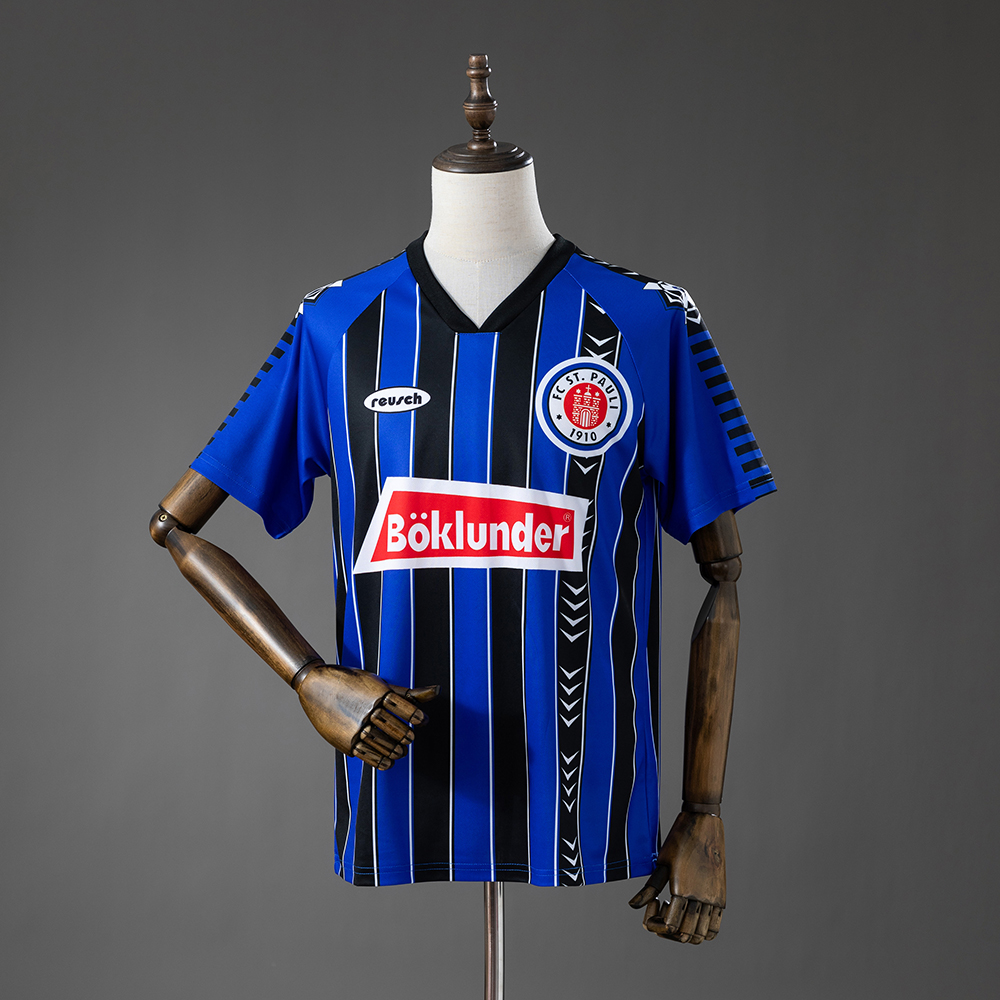 Mens St. Pauli Retro Away Jersey 1997/96 Mens St. Pauli Retro Away Jersey 1997/96 front view in blue and black stripes with Böklunder sponsor