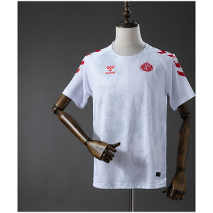 Mens Sunderland Jersey 2025/26 White Sunderland AFC shirt with red shoulder chevrons and chest crest front view