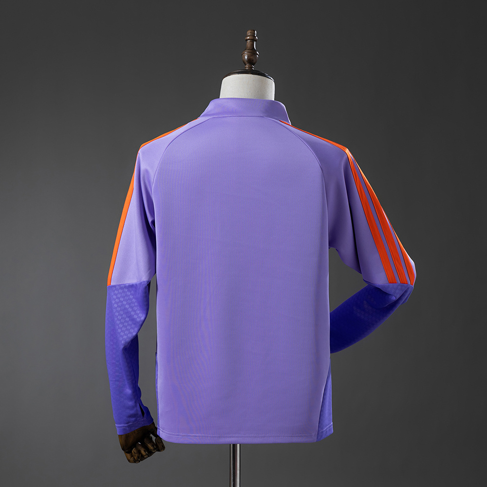 Mens Universidad Shirt Long Sleeve Training Kit Jersey 2026/27 Mens Universidad shirt Long Sleeve Training Kit Jersey 2026/27 rear view of shirt and shorts