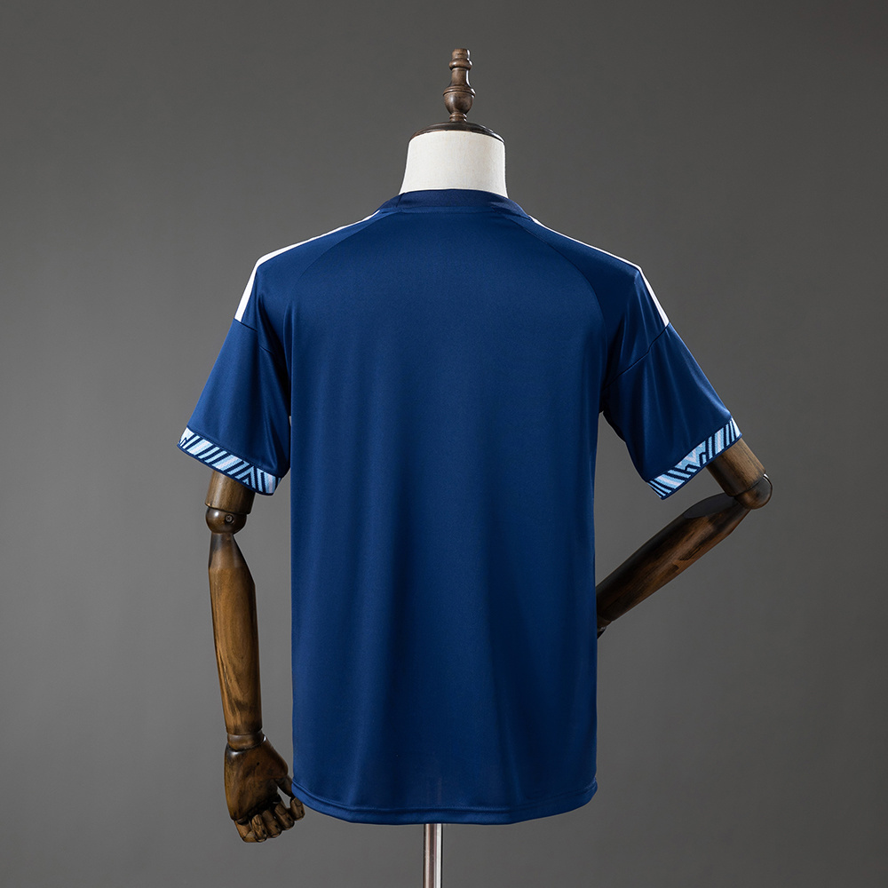 Mens Vancouver Canucks Away Jersey 2026/27 Mens Vancouver Canucks Away Jersey 2026/27 rear view showing authentic team styling