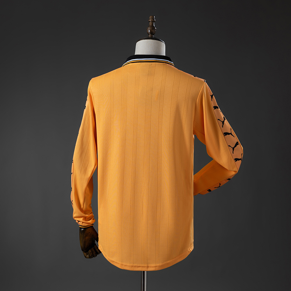 Mens Wolverhampton Wanderers Wolves Retro Long Sleeve Home Jersey 1998/99 Mens Wolverhampton Wanderers Wolves Retro Long Sleeve Home Jersey 1998/99 rear view showing authentic team styling