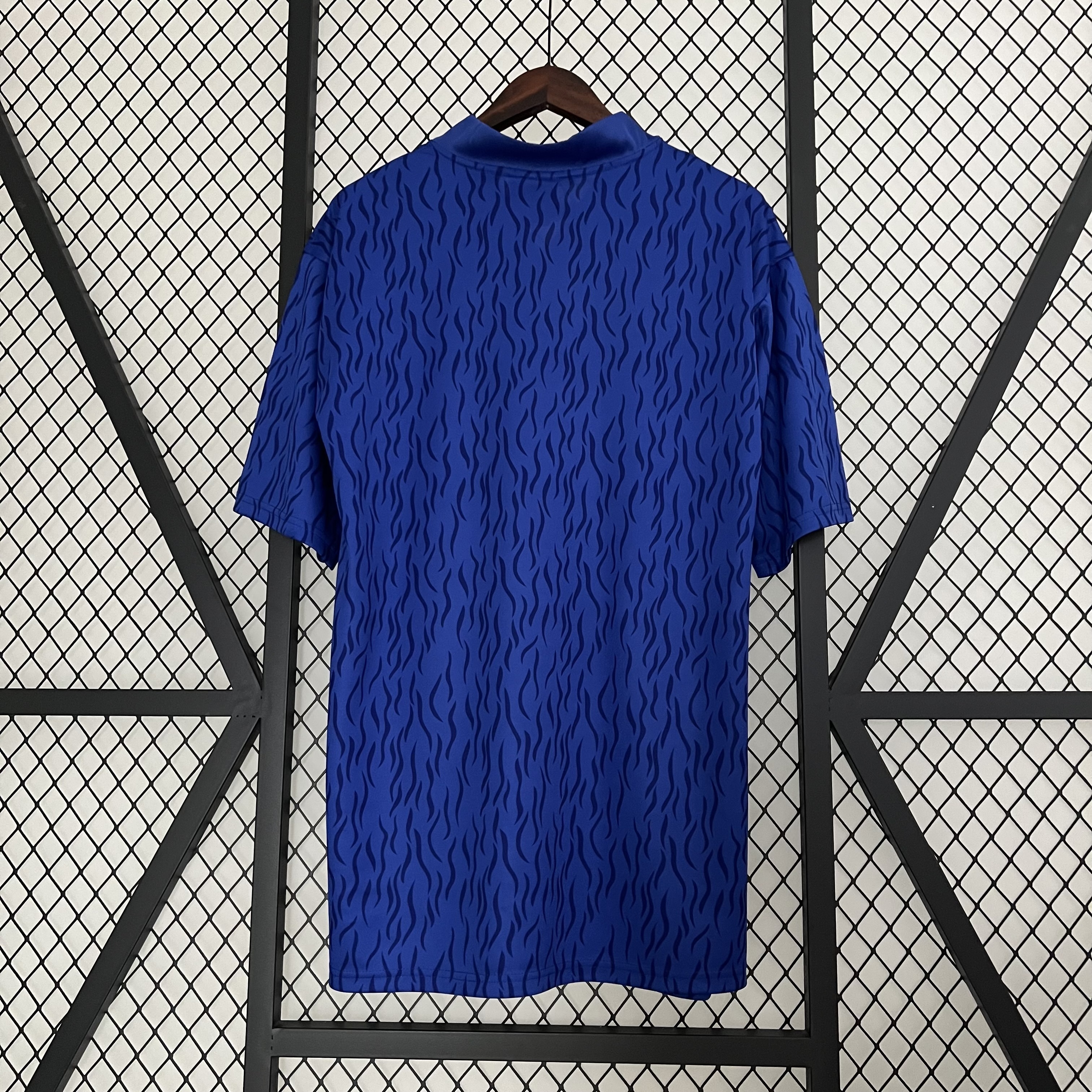 Mens Leicester City Retro Home Jersey 1992/94 Mens Leicester City Retro Home Jersey 1992/94 back view detail