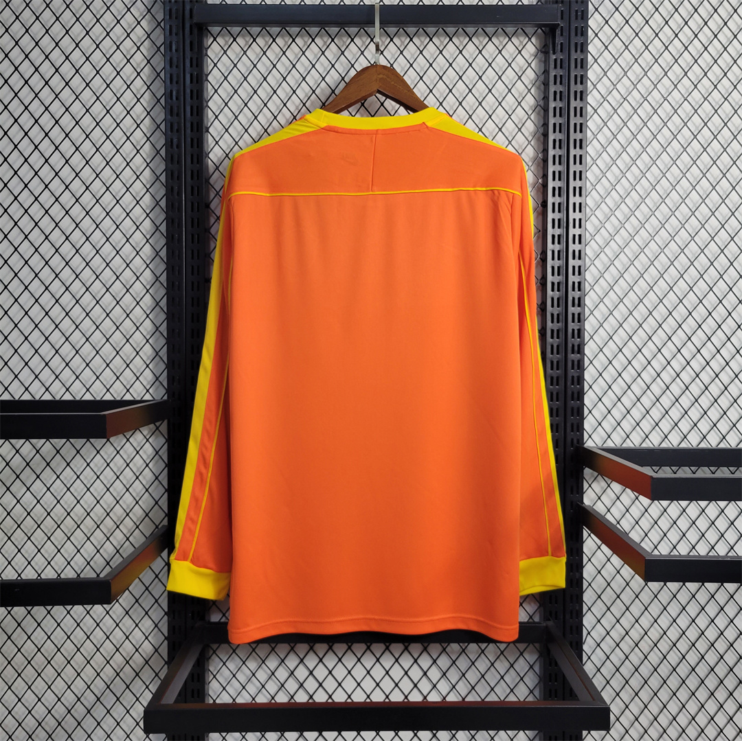 Mens World Cup Brazil s Retro Long Sleeve Goalkeeper Jersey 1998 Mens World Cup Brazil s Retro Long Sleeve Goalkeeper Jersey 1998 back view detail