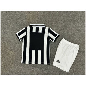 Kids Juventus Retro Home Kit 1995/96 back view detail