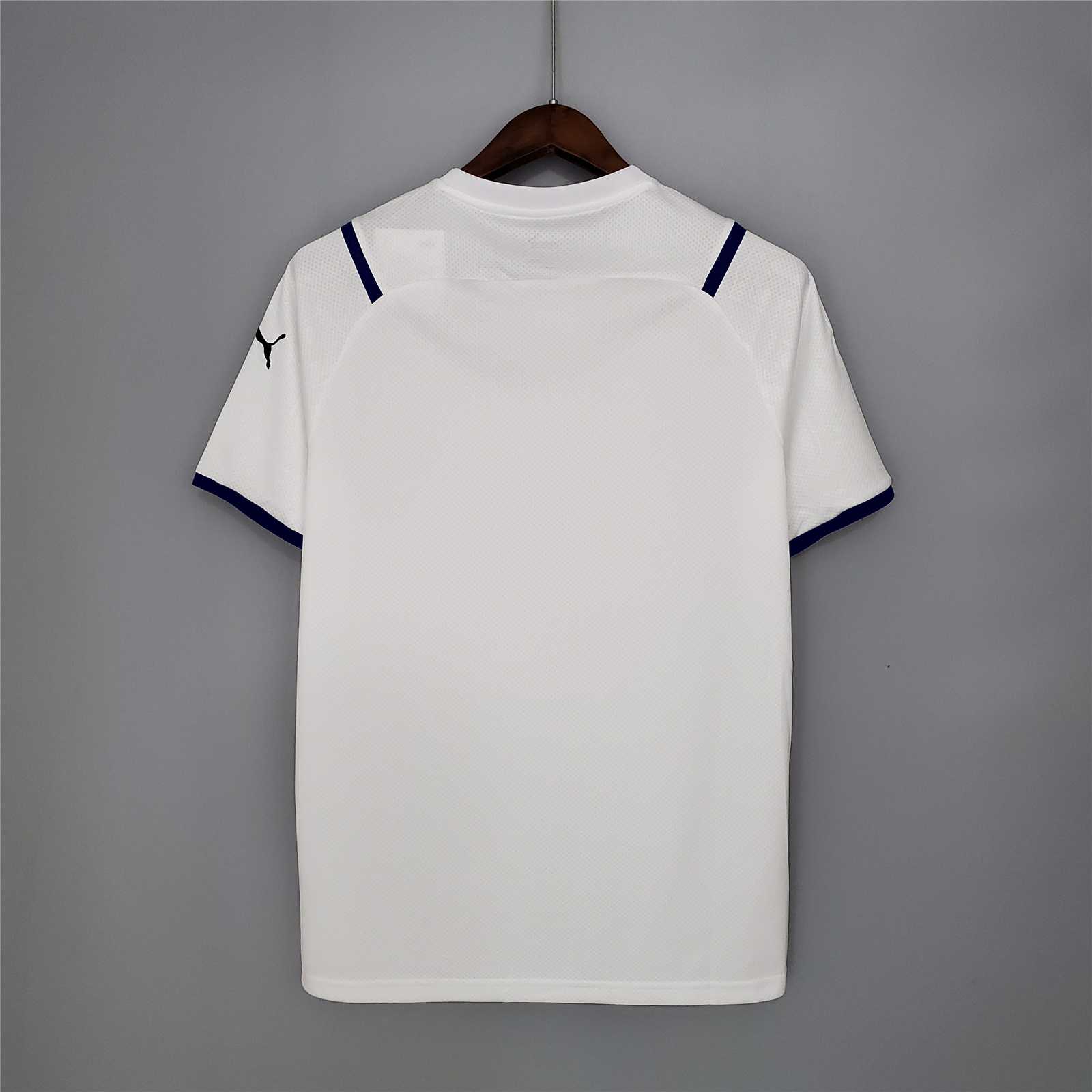 Mens Italy Retro Away Jersey 2021 Mens Italy Retro Away Jersey 2021 rear view showing authentic team styling
