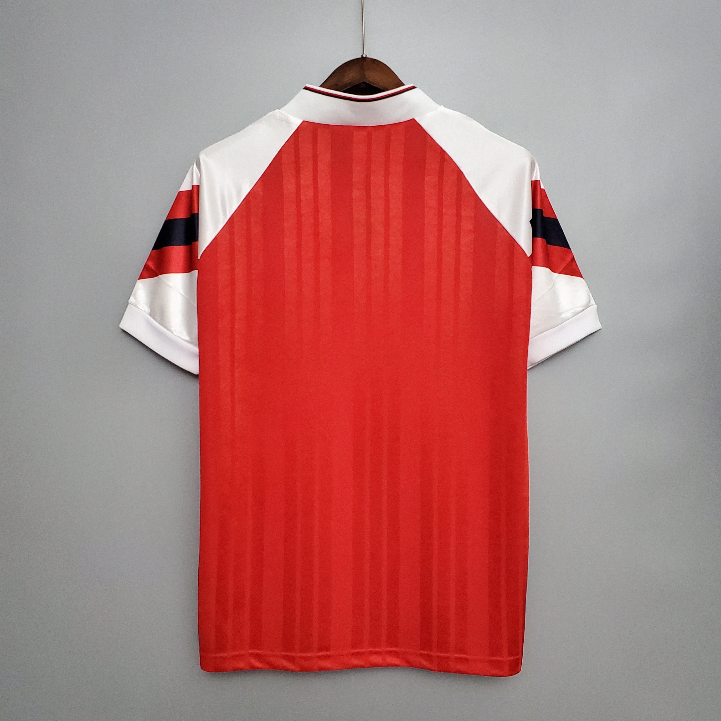 Mens Arsenal Retro Home Jersey 1992/93 Mens Arsenal Retro Home Jersey 1992/93 back view detail