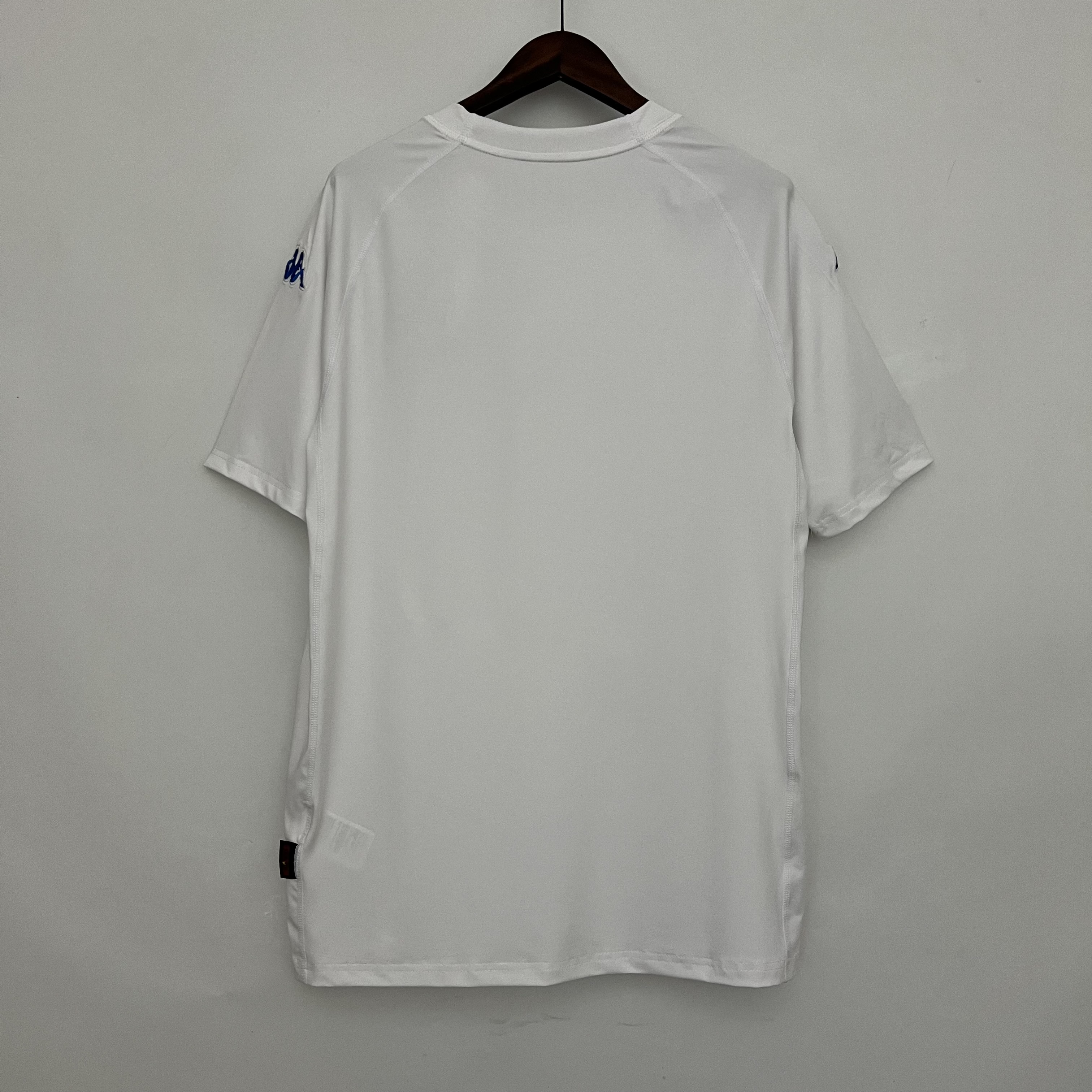 Mens Italy Retro Away Jersey 2000 Mens Italy Retro Away Jersey 2000 back view detail