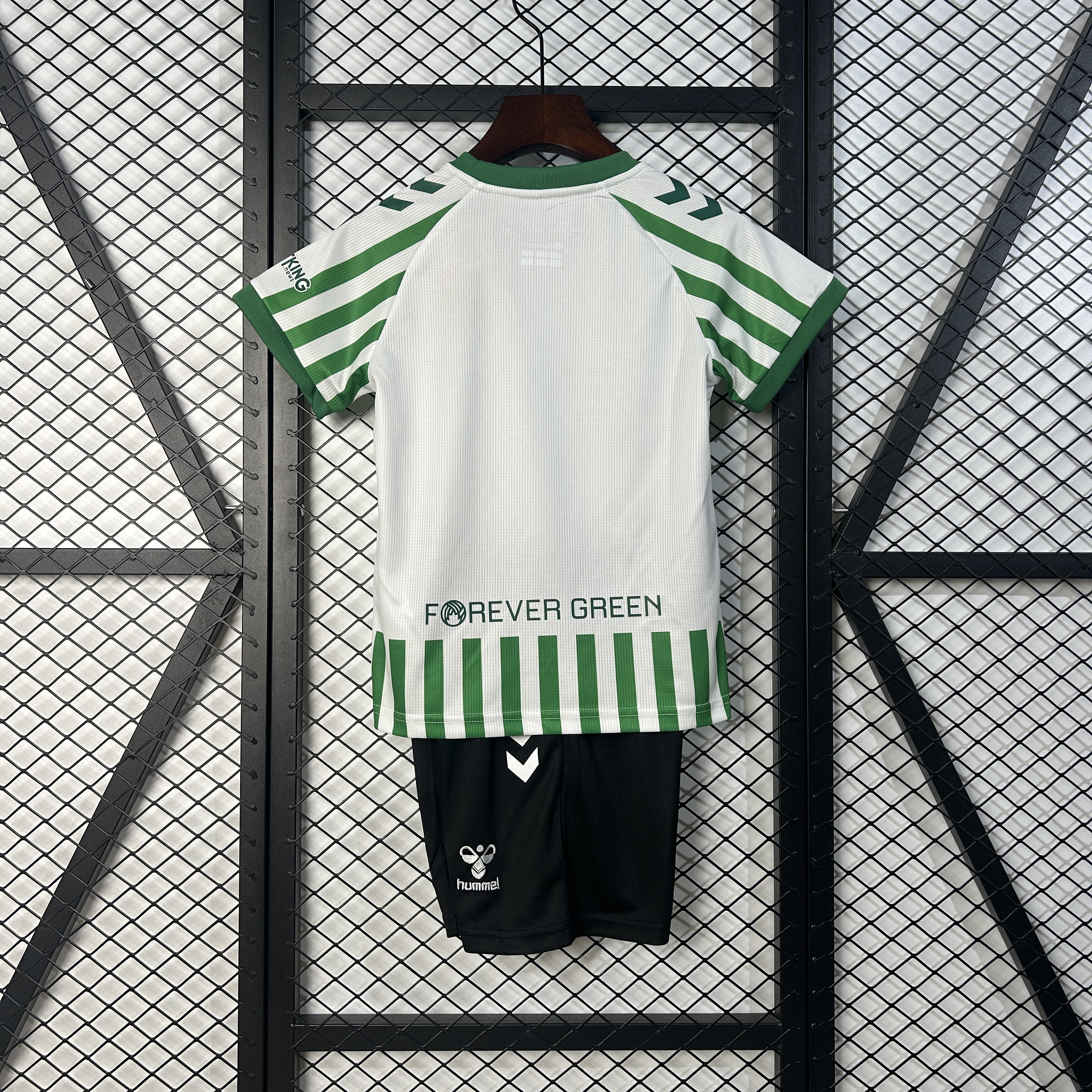 Kids Real Betis Special Edition Kit 2025/26 Kids Real Betis Special Edition Kit 2025/26 back view detail