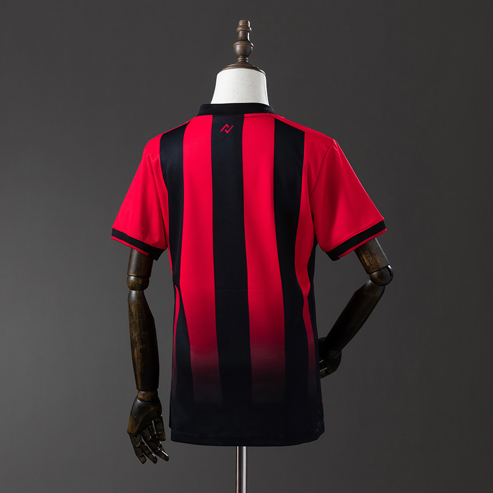 Womens Vitoria Home Jersey 2024/25 Womens Vitoria Home Jersey 2024/25 front view on display
