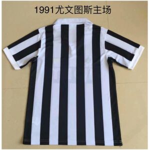Mens Juventus Retro Home Jersey 1991/92 back view detail