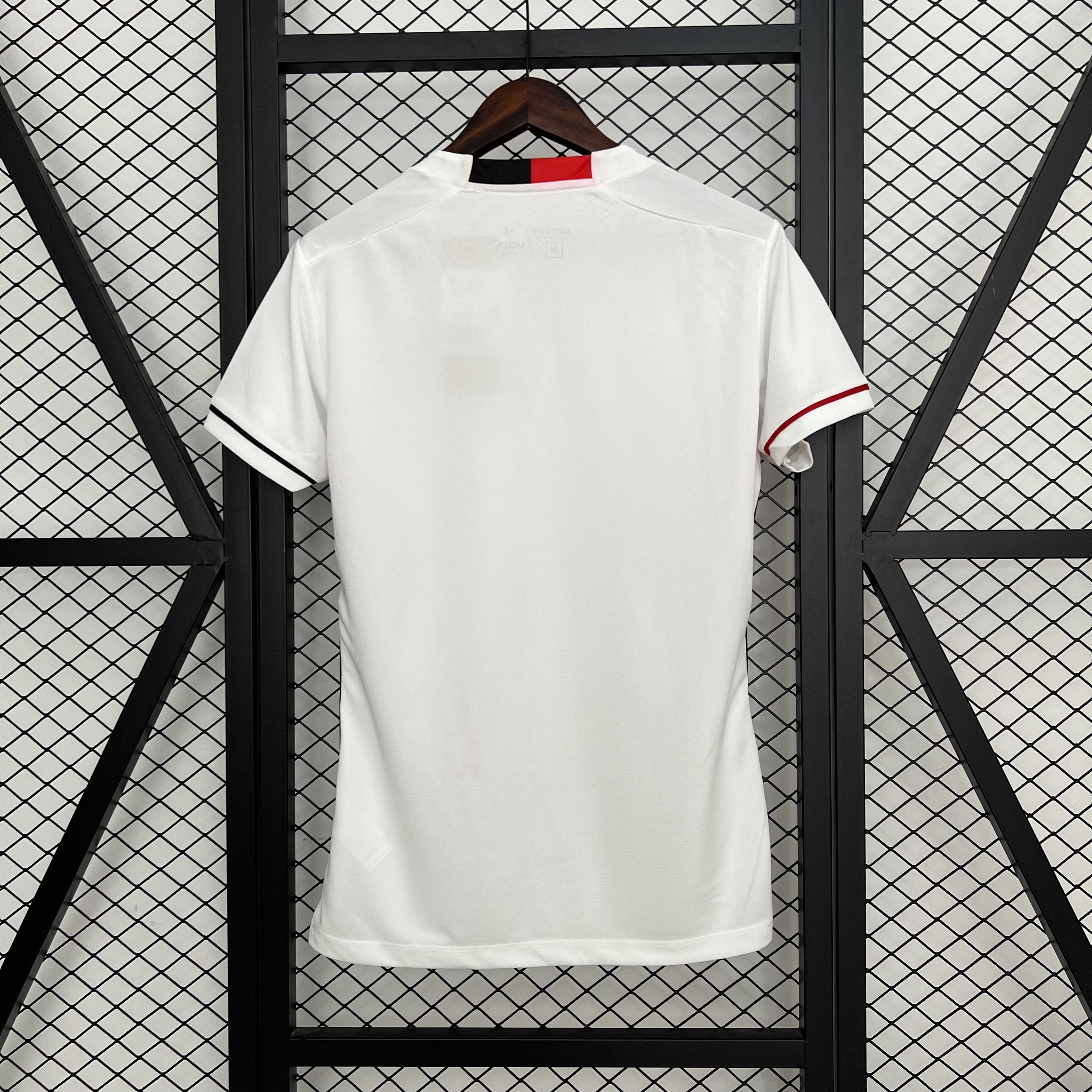 Womens Fluminense Away Jersey 2025/26 Womens Fluminense Away Jersey 2025/26 front view on display