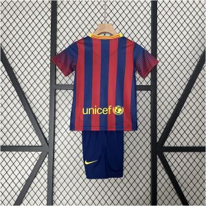 Kids Barcelona Retro Home Kit 2013/14 rear view of shirt and shorts