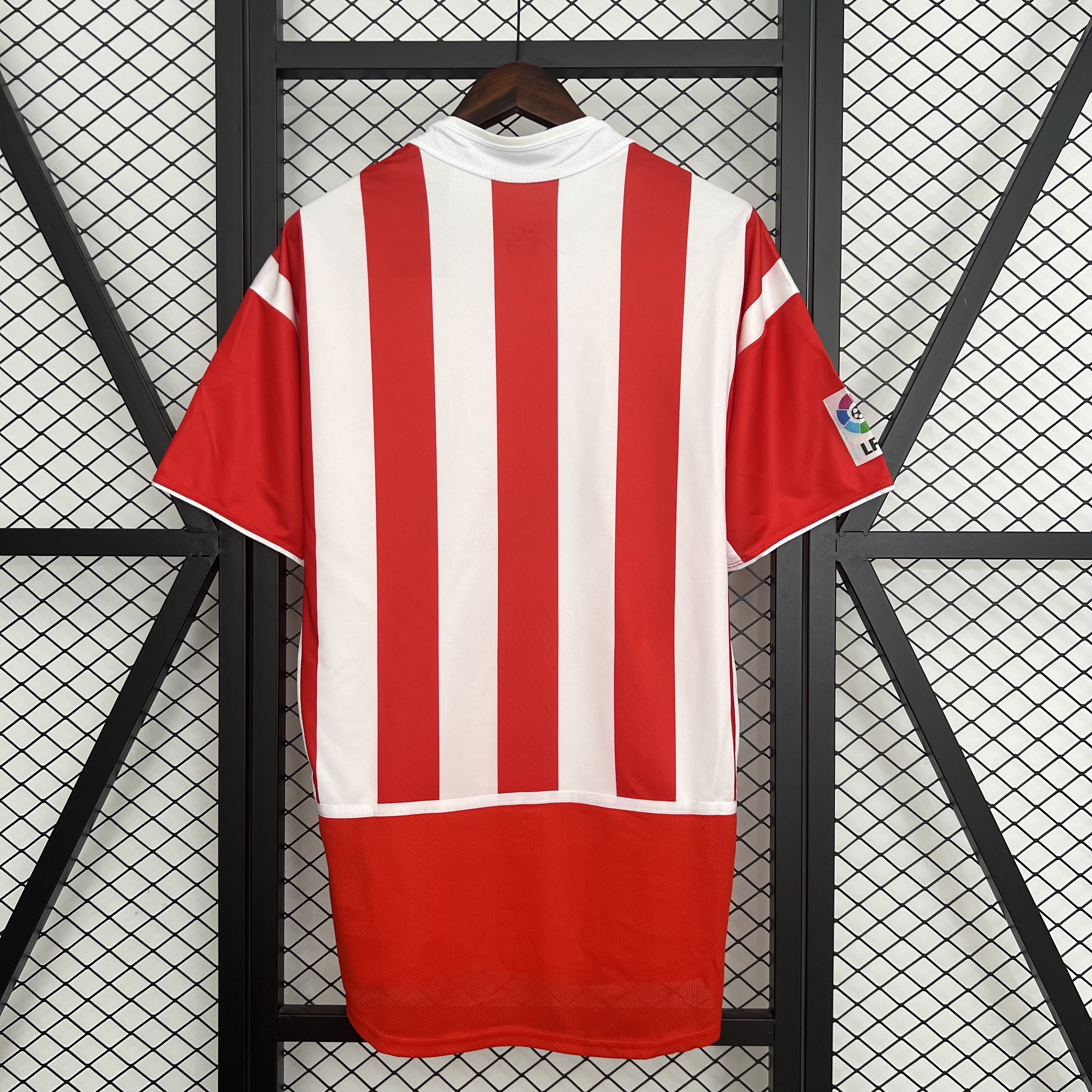 Mens Atletico Madrid Retro Home Jersey 2002/03 Mens Atletico Madrid Retro Home Jersey 2002/03 front view on display