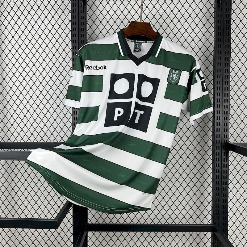 Mens Sporting Lisbon Retro Home Jersey 2000/01 Mens Sporting Lisbon Retro Home Jersey 2000/01 front view with green hoops