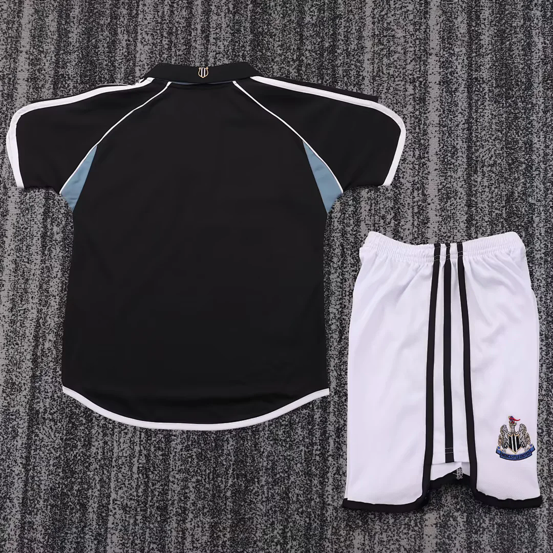 Kids Newcastle United Retro Away Kit 2000/01 Kids Newcastle United Retro Away Kit 2000/01 rear view of shirt and shorts