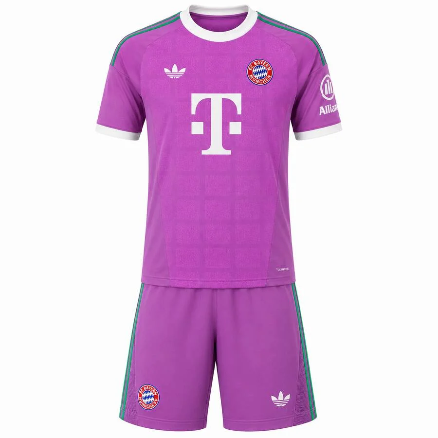 Kids Bayern Munich Goalkeeper Kit 2026/27 Kids Bayern Munich Goalkeeper Kit 2026/27 lavender purple shirt and shorts front view with team crest