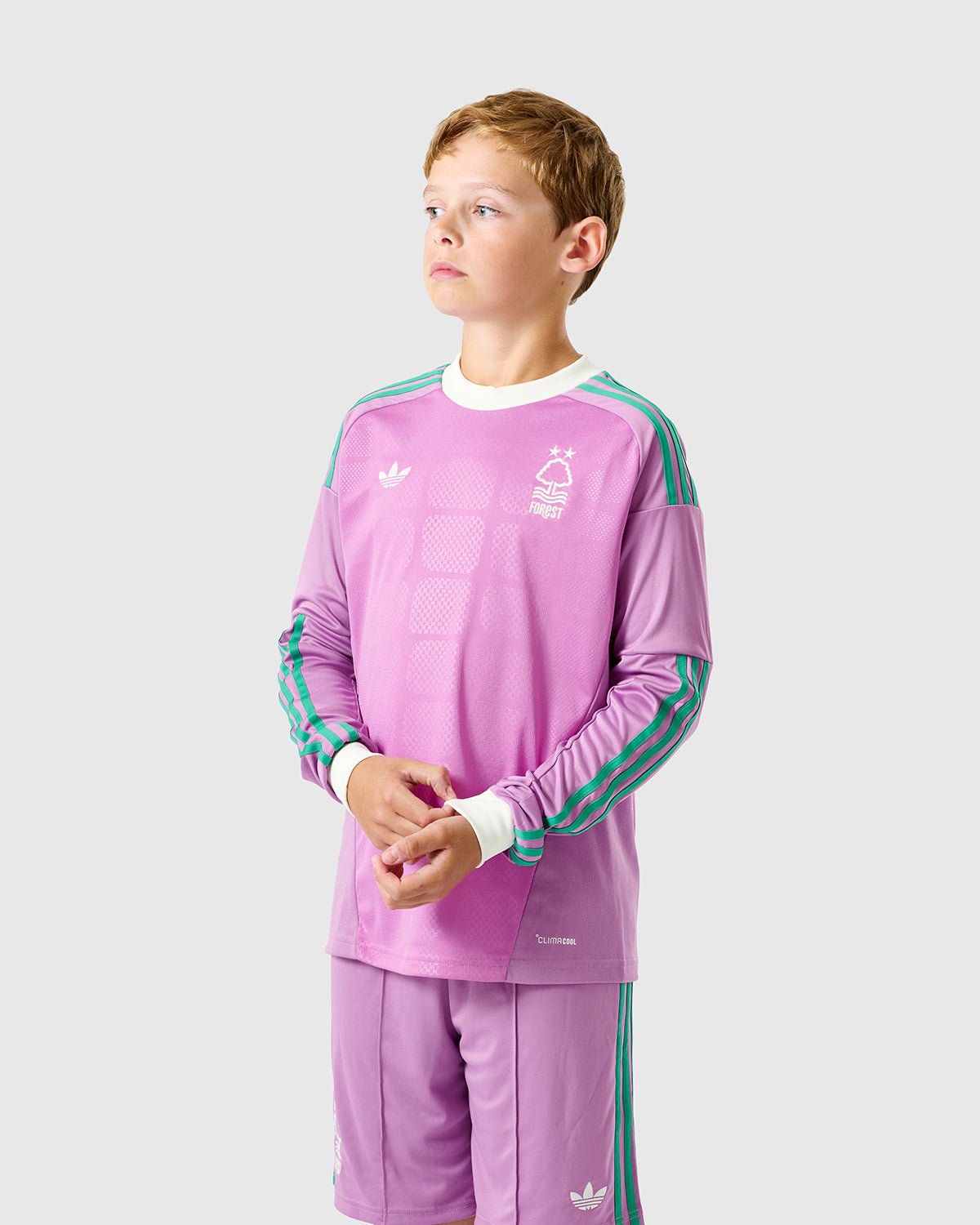 Kids Nottingham Forest Pink Goalkeeper Jersey 2026/27 Kids Nottingham Forest Pink Goalkeeper Jersey 2026/27