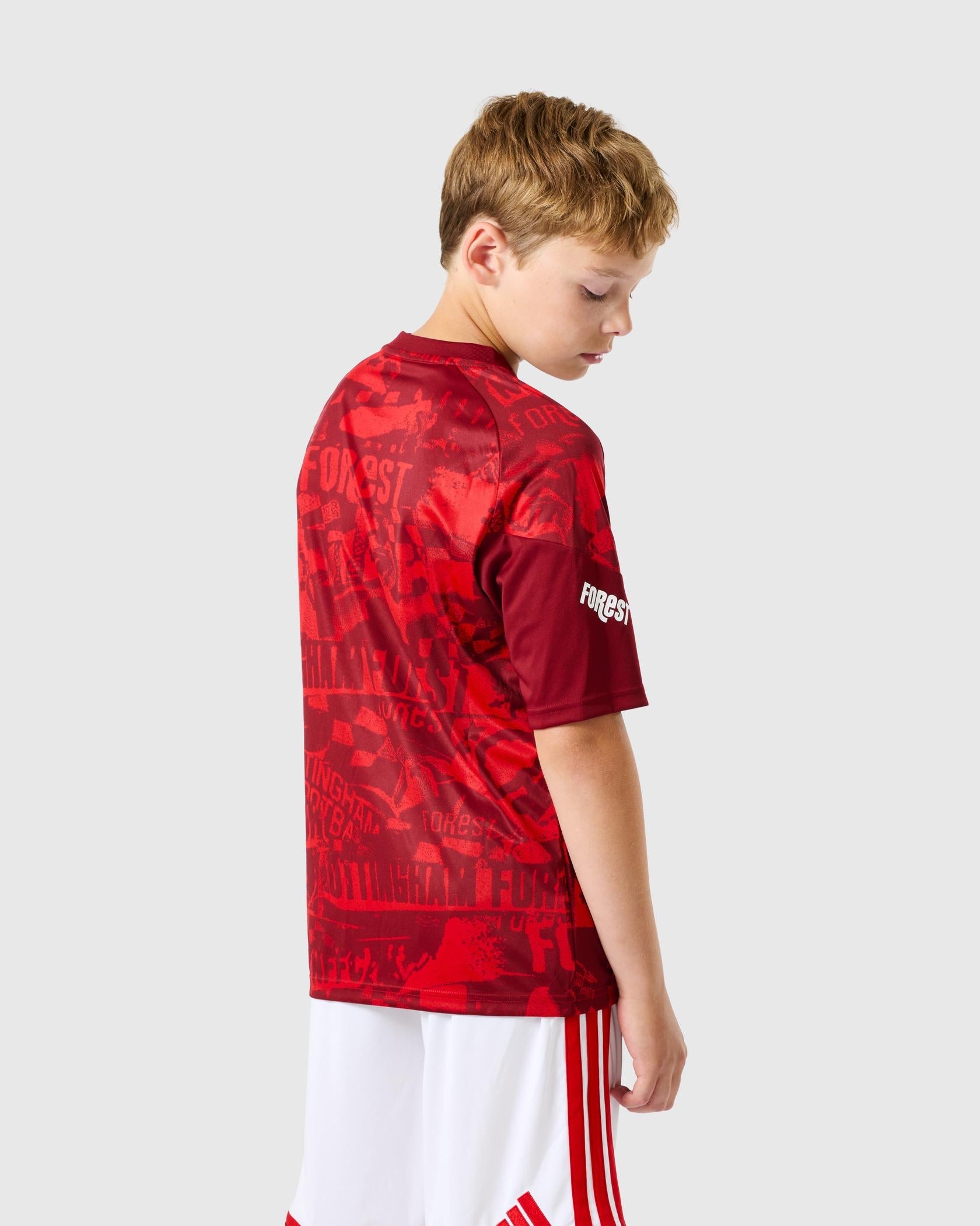 Kids Nottingham Forest Red Pre-Match Jersey 2026/27 Kids Nottingham Forest Red Pre-Match Jersey 2026/27