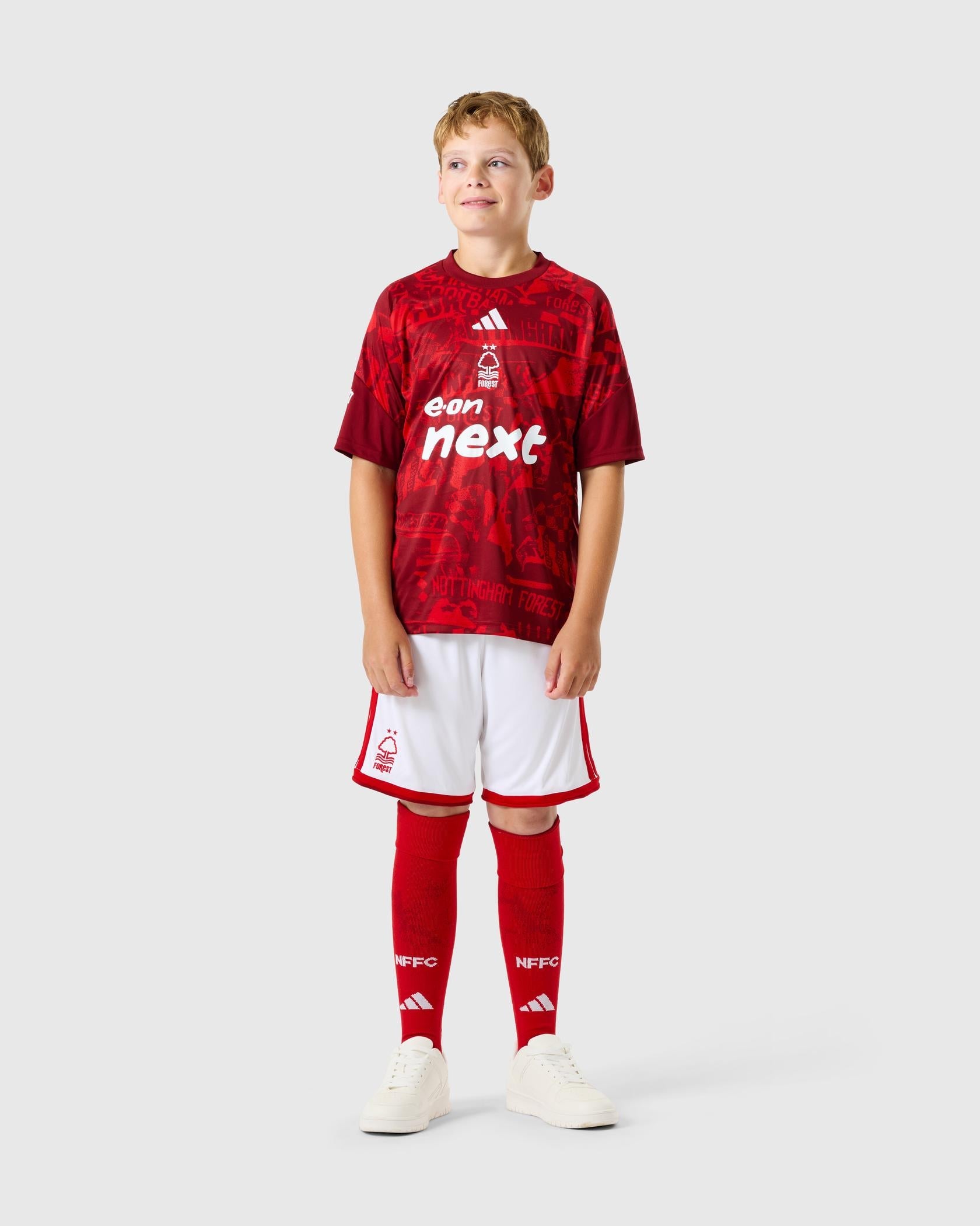 Kids Nottingham Forest Red Pre-Match Jersey 2026/27 Kids Nottingham Forest Red Pre-Match Jersey 2026/27