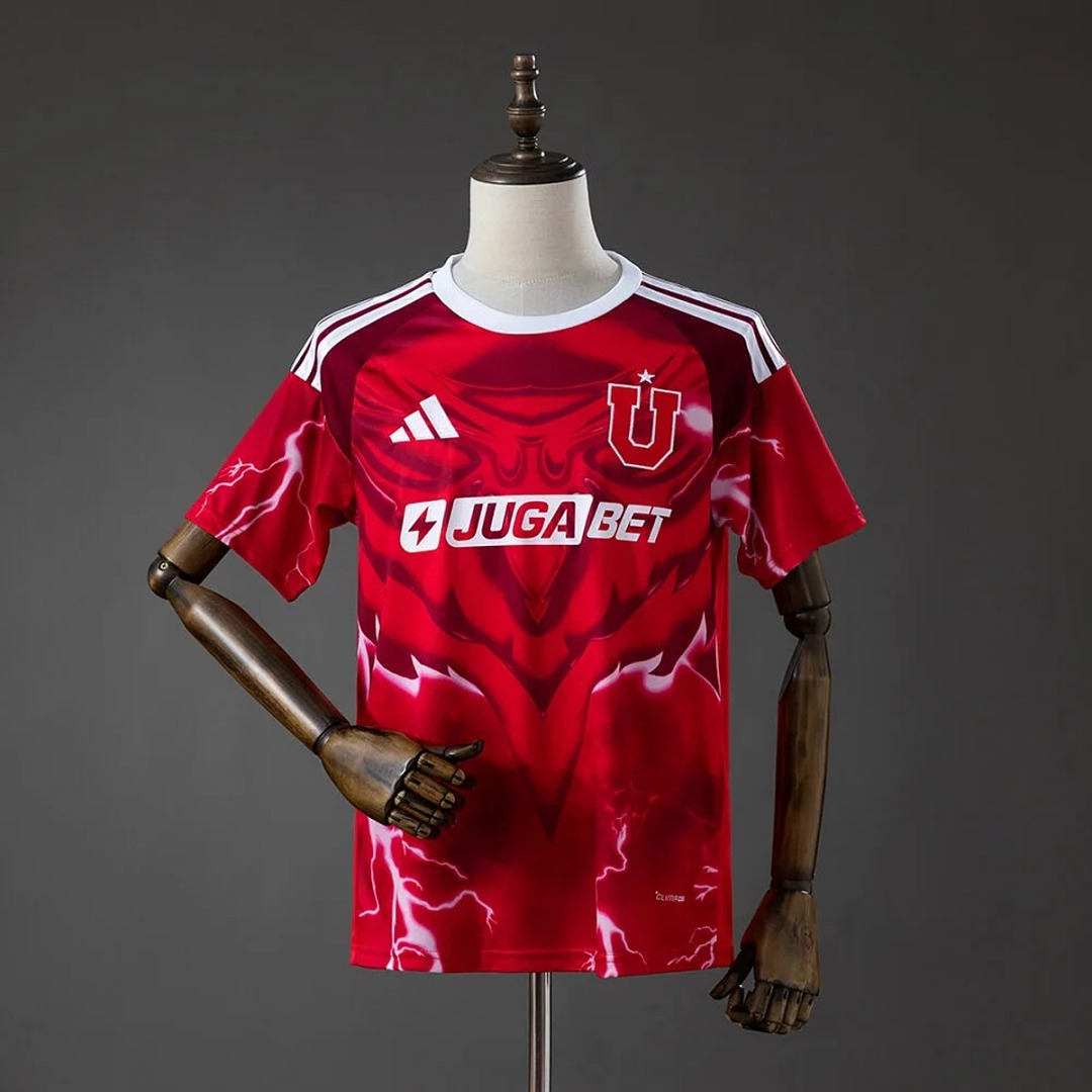 Mens Universidad de Chile Second Away Jersey 2026/27 Mens Universidad de Chile Second Away Jersey 2026/27 front view in red with lightning graphics and U crest