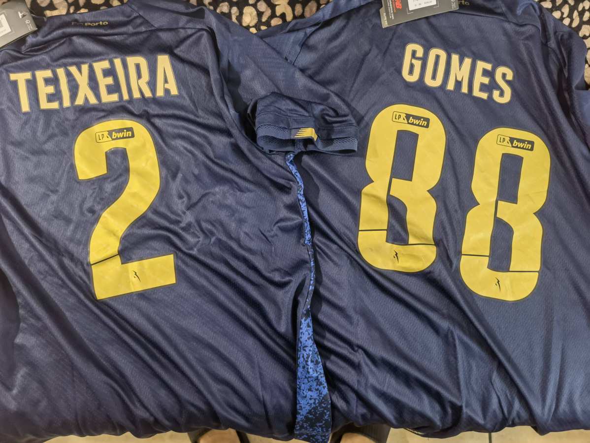 Click to view full screen Womens Colombia Away Jersey 2024 photo review